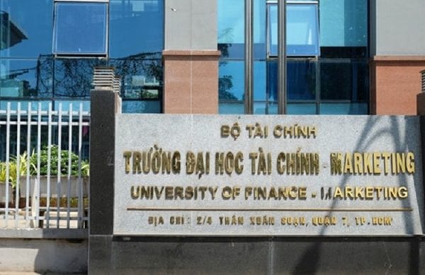 bằng tốt nghiệp đại học tài chính marketing