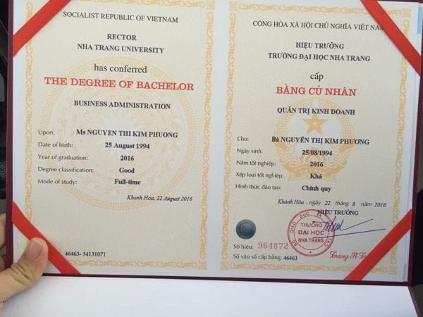 làm bằng đại học giả có công chứng được không
