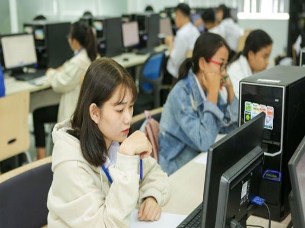 Việc Gia Hạn Và Cập Nhật Chứng Chỉ Anh Văn B2