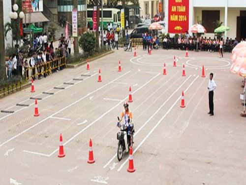Làm Bằng Lái Xe Ô Tô -Làm Bằng Lái Xe Không Cần Thi