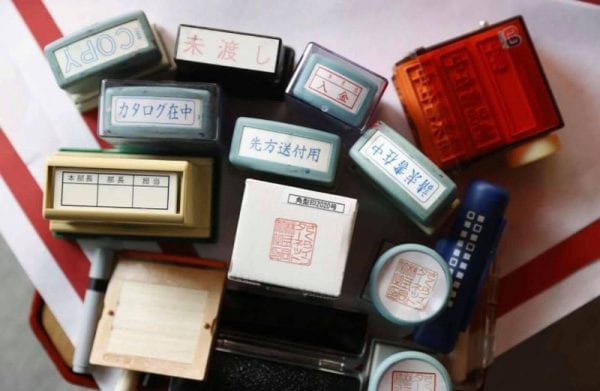 Dịch Vụ Khắc Dấu Giả Giá Rẻ - Khắc Dấu Online Tại Bao Xin Việc