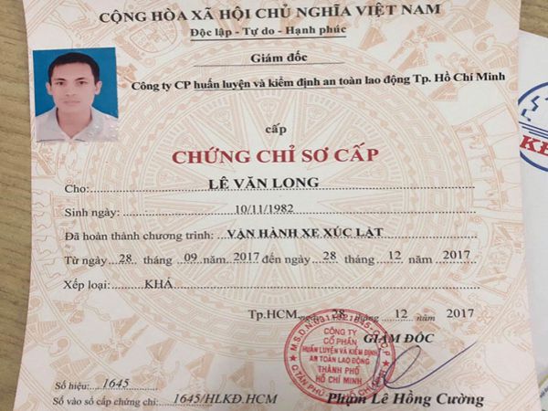Làm Chứng Chỉ Máy Xúc - Giấy Phép Lái Máy Xúc Trên Toàn Quốc