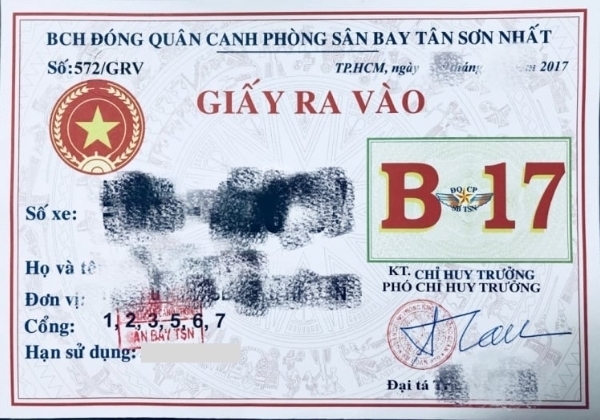 Phù hiệu xe ra vào sân bay