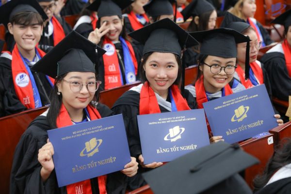 Bằng Đại Học Mở Có Giá Trị Và Có Được Công Nhận Không?