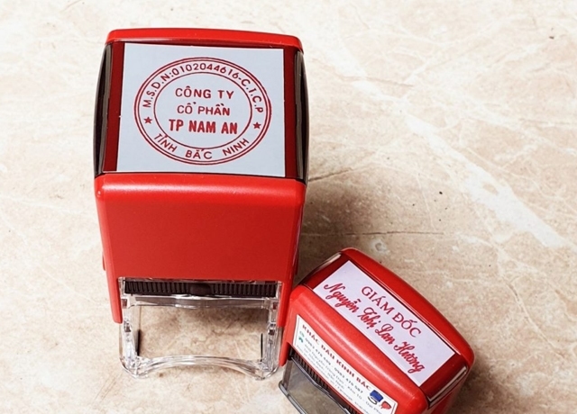 Mẫu con dấu tròn công ty được làm tại Bao Xin Việc