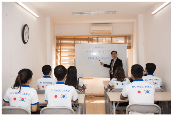 Chi phí học tiếng Hàn tại Việt Nam