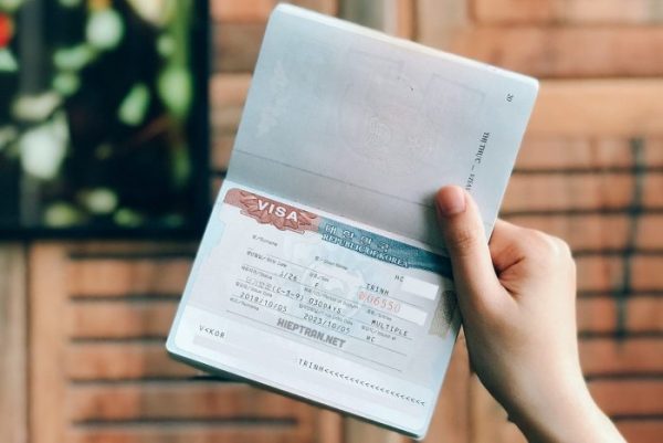 Chi phí làm hồ sơ xin visa du học Hàn Quốc