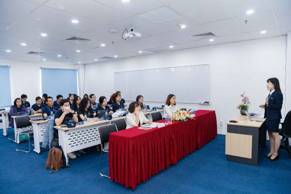 Chương trình học Thạc sĩ Quản trị Nhân Sự: Những kiến thức và kỹ năng cần có
