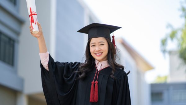 Cơ hội nghề nghiệp hấp dẫn sau khi tốt nghiệp Thạc sĩ Quản trị Nhân Sự