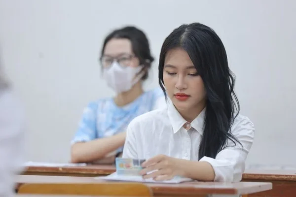 Điểm chuẩn vào ngành Sư phạm Tiểu học có ổn định không?