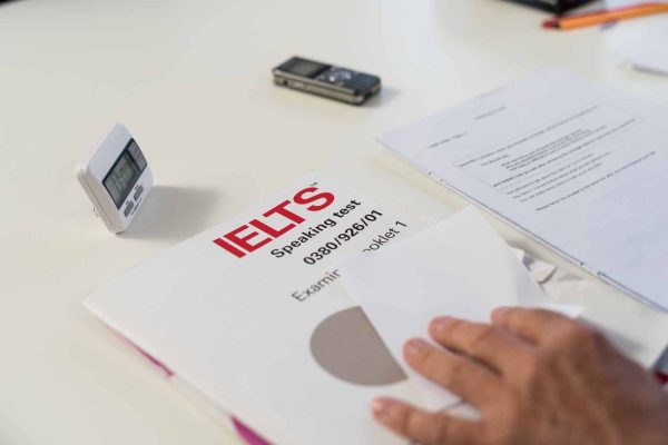 Làm Thế Nào Để Nâng Cao Điểm IELTS?